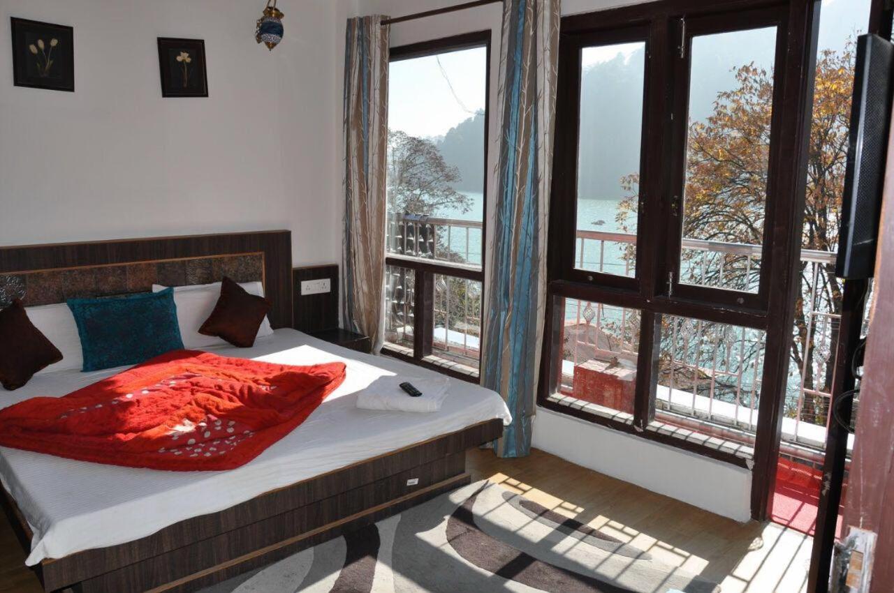Hotel Ahuja Nainital Kültér fotó
